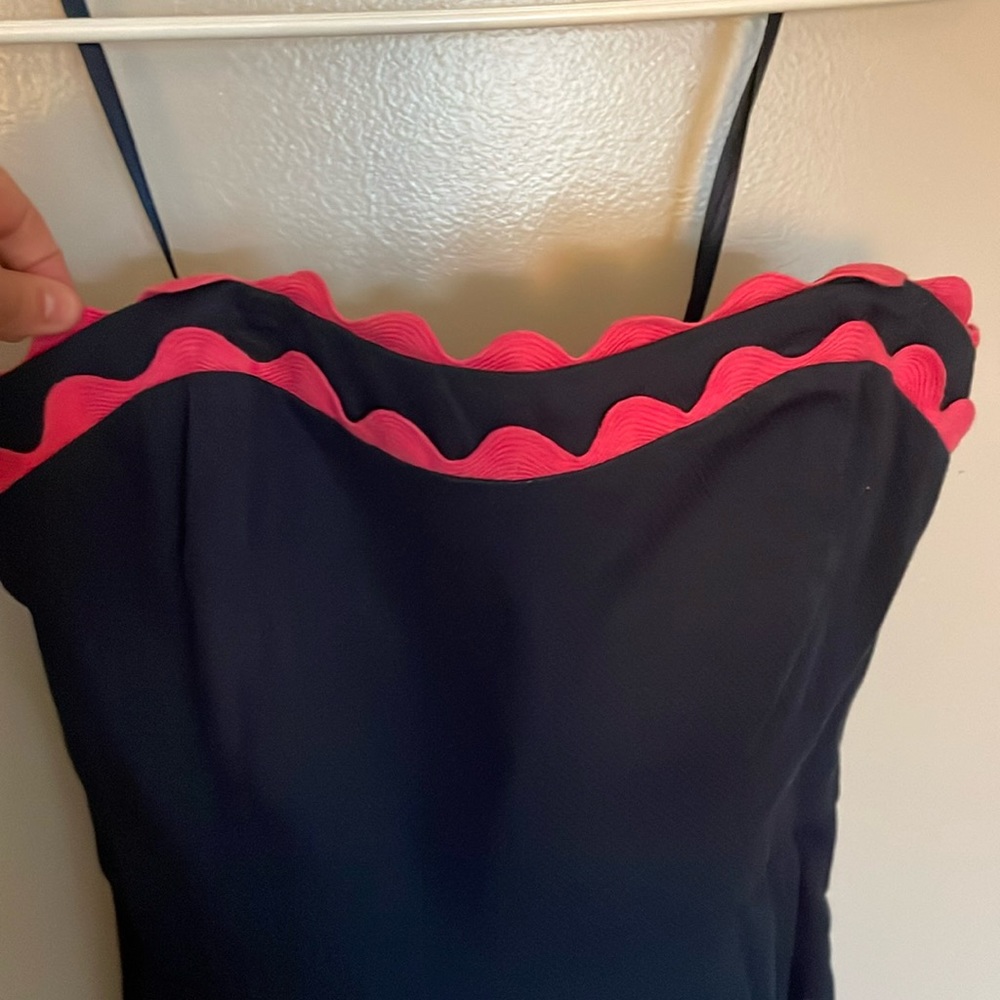 Vineyard Vines navy cotton strapless dress with pockets